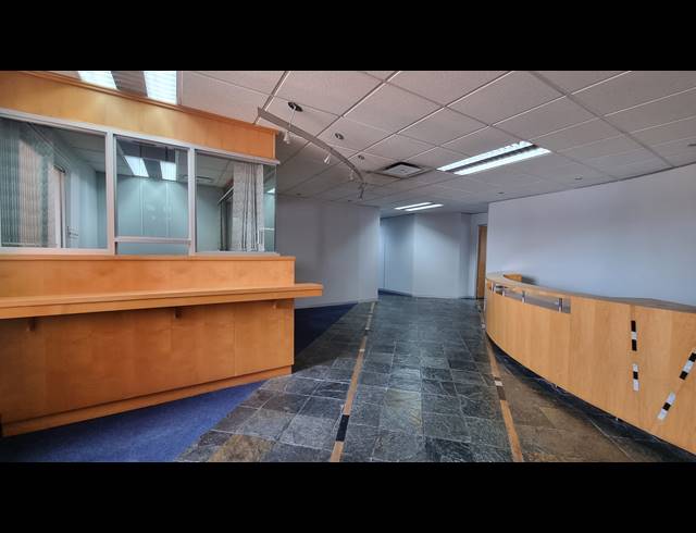 630M² OFFICE TO LET IN MUSGRAVE